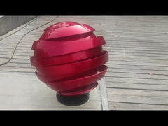 Σύγχρονο γλυπτό ανοξείδωτου, χρωματισμένο αφηρημένο γλυπτό ανοξείδωτου